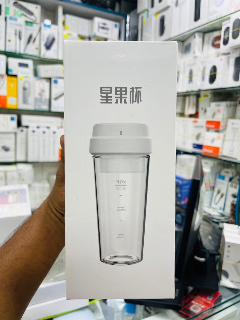 Xiaomi 17pin Fruit Juicer Blender (300 ml) - Image 2